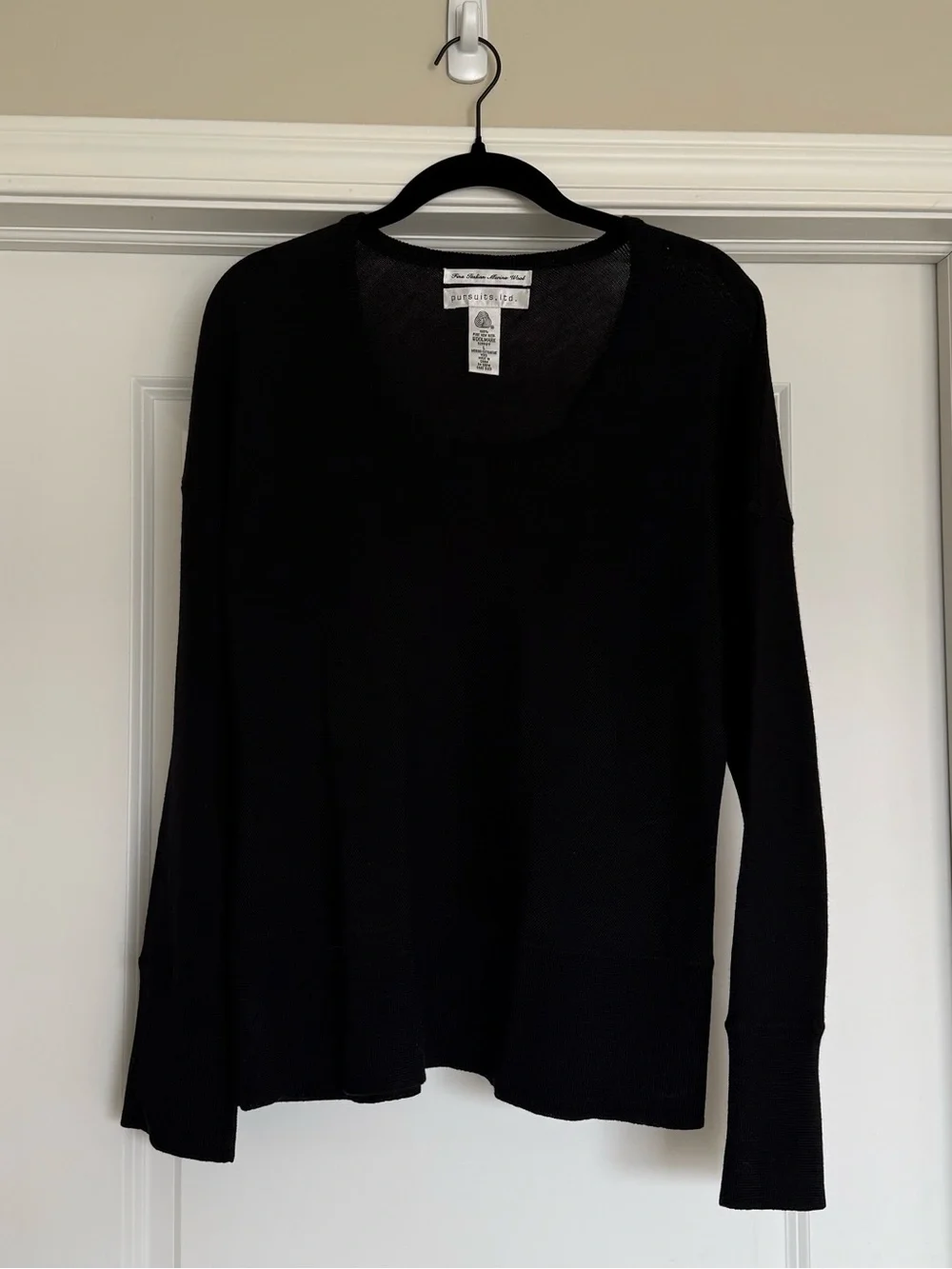 Pursuits Ltd scoop neck